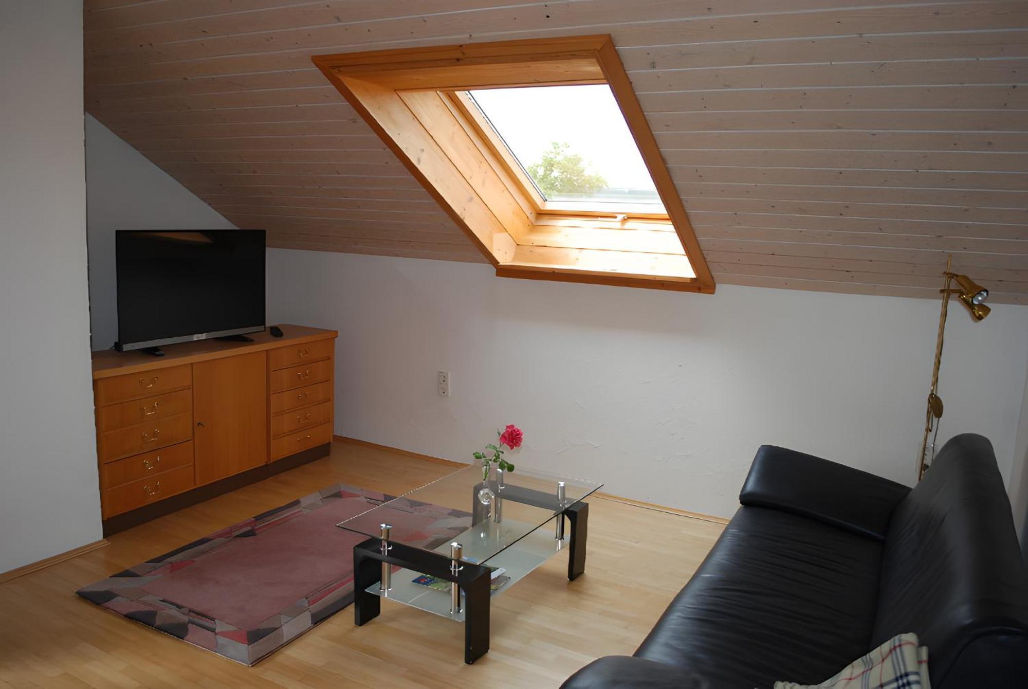 Ferienwohnung Mit Pool Straubenhardt المظهر الخارجي الصورة