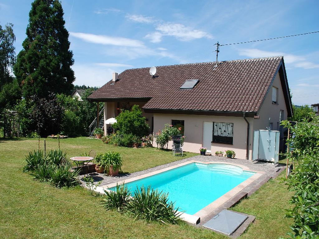 Ferienwohnung Mit Pool Straubenhardt المظهر الخارجي الصورة
